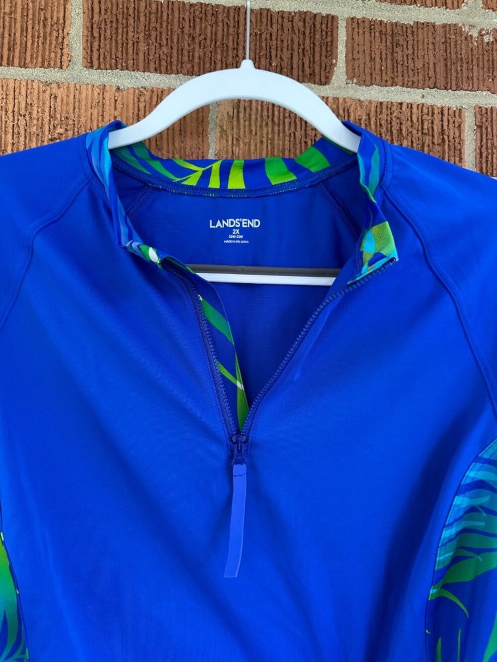 Lands' End Long Sleeve Rash Guard Swim Shirt Blue Green Palm UPF 50 Plus Size 2X - Picture 5 of 10